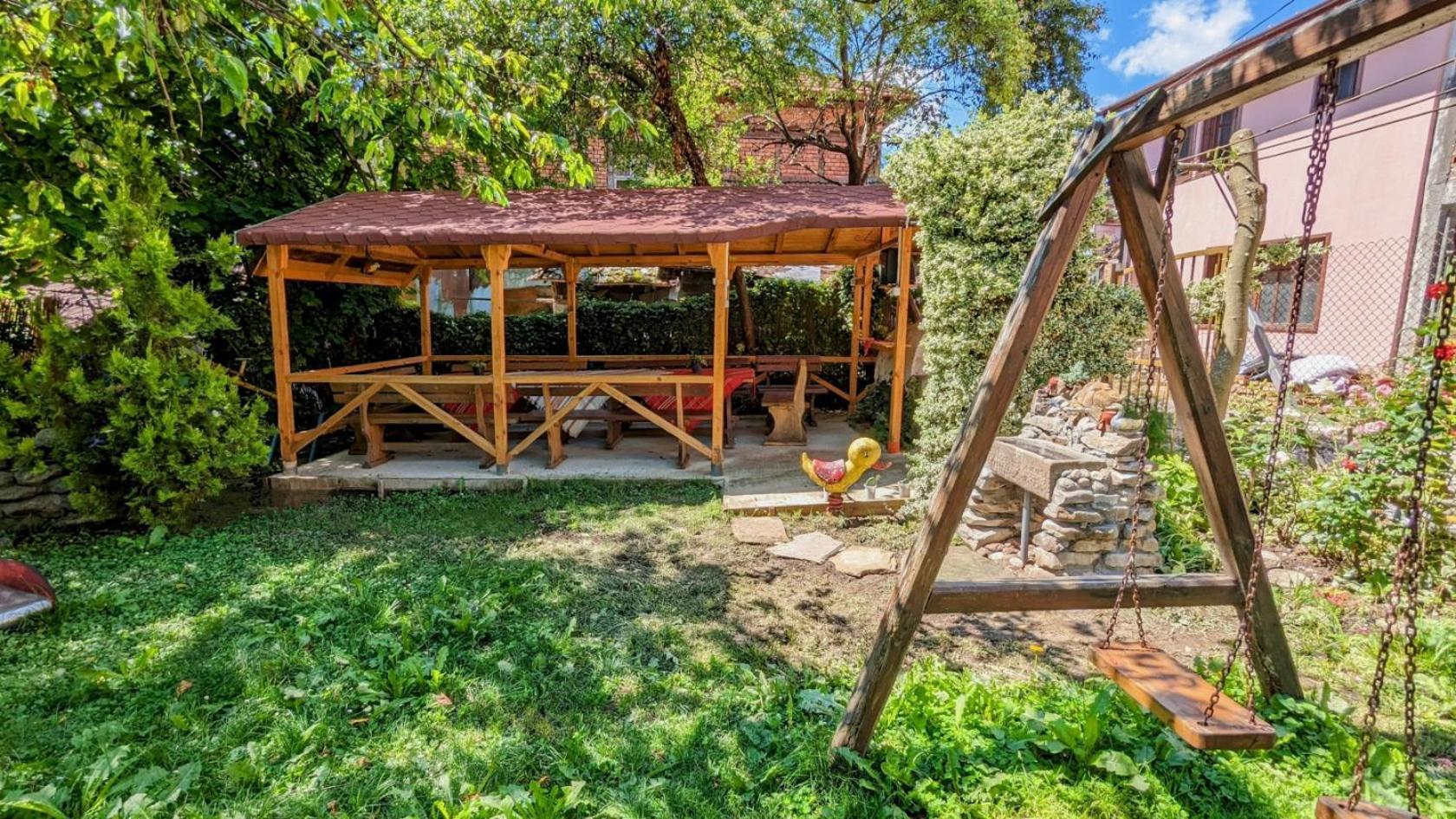 Pamir Guest House Shipkovo  Extérieur photo